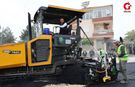 Başkan İlk Asfaltı Kendi Döktü İğdir’in Yolu Yenileniyor