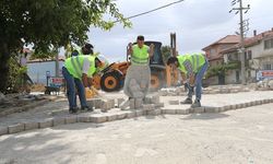 PAMUKKALE’DE BETON KİLİT PARKE TAŞI ATAĞI SÜRÜYOR