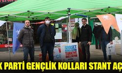 AK PARTİ GENÇLİK KOLLARI STANT AÇTI