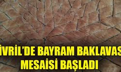 Çivril’de kadınların geleneksel olarak her bayram öncesi yaptıkları bayram baklavası