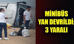 Çivril’de seyir halindeki yolcu minibüsü, ana yola kontrolsüz çıkış yapan otomobile