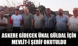 Ramazan Güldal askere gidecek oğlu için Mevlit-i Şerif okuttu.
Emirhisar Mahallesi’nde önce