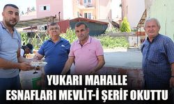 Çivril’de esnaflar birlik olup Mevlit-i Şerif okuttu.
Çivril Yukarı Mahalle esnafları Cuma