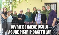 Çivril’in Çatlar Mahallesi’nde imece usulü pişirilen aşure, mahalle halkına