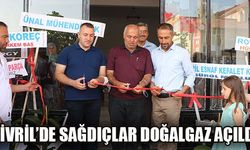 Çivril’de yaklaşık bir aydır devam eden doğalgaz alt yapı çalışmaları yeni işyeri