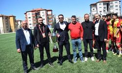 GURURUMUZ KIRALAN DEMİRSPOR