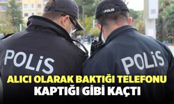 Alıcı Olarak Baktığı Telefonu Kaptığı Gibi Kaçtı