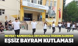 Nevişet Kameroğlu Ortaokulu Öğrencilerden Eşsiz Bayram Kutlaması