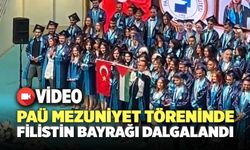 PAÜ Mezuniyet Töreninde Filistin Bayrağı Dalgalandı