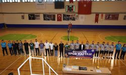 ÇİVRİL'DE AMATÖR SPOR HAFTASI VOLEYBOL TURNUVASI İLE BAŞLADI