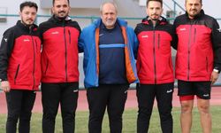 YEŞİL ÇİVRİL LİDER İZMİRSPOR'U GÖZÜNE KESTİRDİ