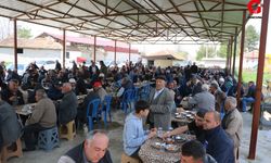 Bucak Mahallesinde Kurbanlar Kesildi Eller Semaya Açıldı
