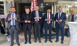 Çivril'de Genç Avukat Bürosunu Dualarla Açtı