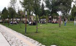 Bayram Tatilinin Gözde Mekanı Millet Bahçesi Oldu