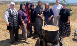 Kadınlar Yaptı Kadın Muhtar Dağıttı