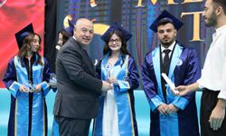 Tıp Fakültesini Birincilikle Bitirdi Çivril’in Gurur Oldu