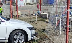 Çivril'de Yoldan Çıkan Araç LPG Deposuna Çarptı