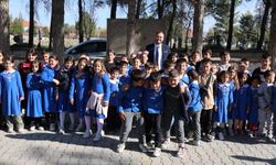 Başkan Semih Dere'den Öğrencilere Saha Sözü