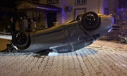 Çivril’de Kavşağa Hızlı Giren Araç Takla Attı