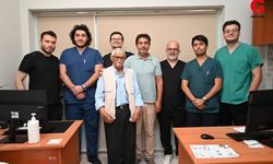 PAÜ Hastanelerinde 82 Yaşındaki Hastaya Başarılı Ameliyat Gerçekleştirildi