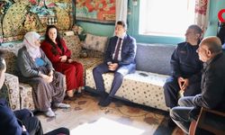 Çivril Kaymakamı Fatih Cıdıroğlu'ndan Yaşlılar Günü Ziyareti
