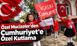 Çivrilli Minik Kalplerden Görkemli Cumhuriyet Yürüyüşü
