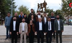 Yeni Parti Milletvekili Tuncay Özkan Çivril'de Esnaf Ve Partililerle Bir Araya Geldi