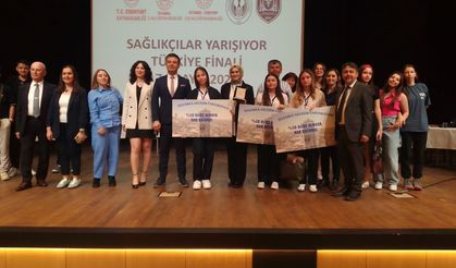 “Türkiye’de Sağlıkçılar Yarışıyor” Finalinde Çivril Üçüncü Oldu