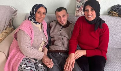 Çivrilli Kadın Muhtardan Anlamlı Ziyaret