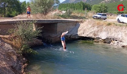 Sıcak Bastırdı, Gençler Tehlikeyi Unuttu