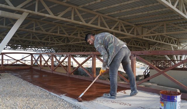 EGE BÖLGESİNİN EN BÜYÜK HÖYÜĞÜNE BELEDİYE ELİ DEĞDİ