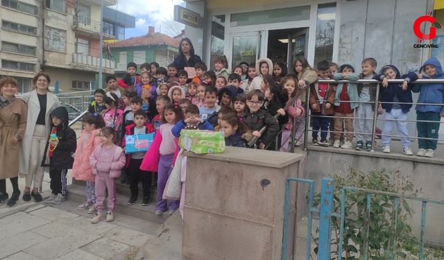 Çivrilli Öğrencilerden Hatay’a Bayram Hediyesi