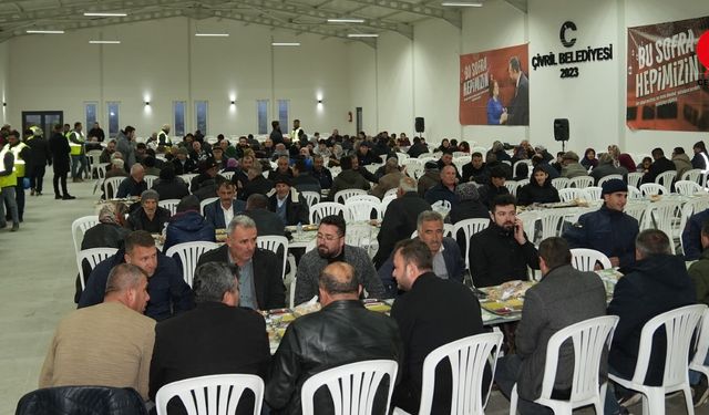 Çivril Belediyesi İftar Sofrası Gümüşsu’da Kuruldu