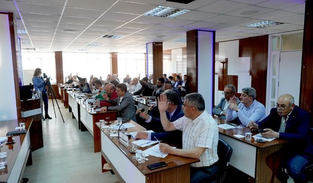 Çivril 2024 Yılı Kesin Bütçesi Oy Birliği İle Kabul Edildi