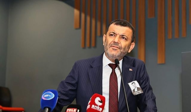 Başkan Dere Yeni Başkan Çavuşoğlu'nu Tebrik Etti