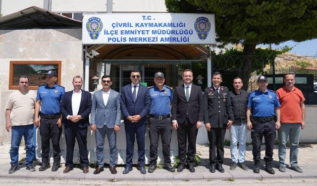 Kaymakam Kamu personel, Şehit Aileleri ve Yaşlılarla Bayramlaştı