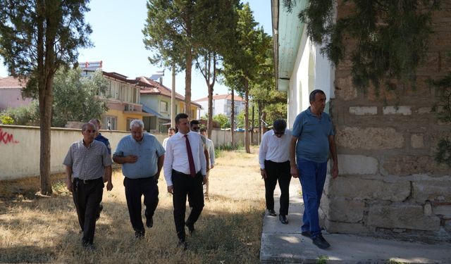 Çivril’in En Eski Camisi İçin Çalışma Başlatılıyor