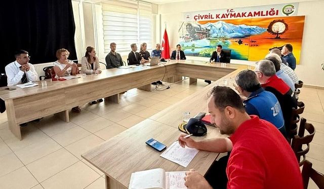 Çivril’de Bağımlılıkla Mücadele Toplantısı Yapıldı