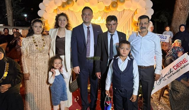 Yılmaz ve Devrim Erkekliğe İlk Adımı Attı
