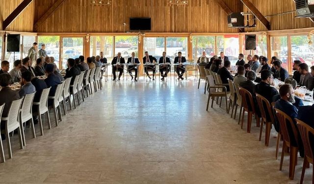 Cami ve Din Görevlileri Kahvaltıda Buluştu