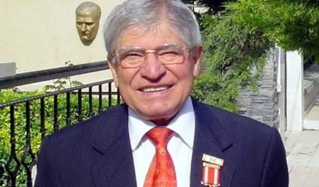 Çivril'in Altın Dedesi Kadir Kameroğlu Kimdir