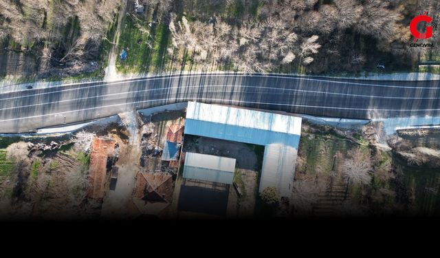 Dinar–Çivril Karayolundaki Tehlikeli Büküm Endişe Yaratıyor