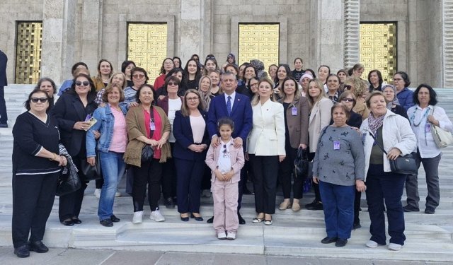 Çivrilli Kadınlardan Ankara’da Anıtkabir ve TBMM Ziyareti