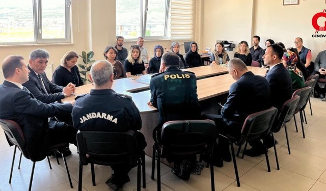 Çivril’de Okul Güvenliği Toplantısı Yapıldı