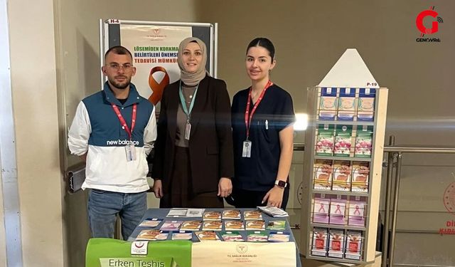 Hastane Personeli Kanser Bilgilendirmesi Yaptı