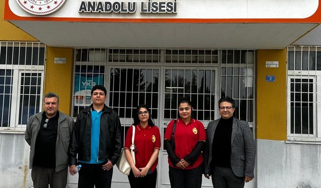 Çivril’den Öğrenciler Avrupa’ya Erasmus Stajına Gidiyor