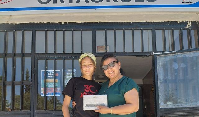 Çivrilli Matematik Öğretmeninden Örnek Proje
