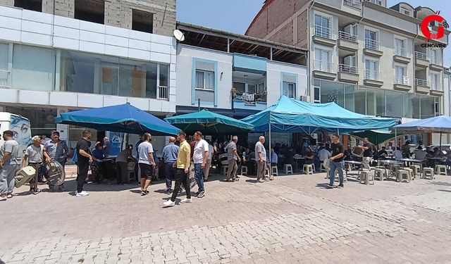 Çakmakçı Ailesi Anneleri Kerime Çakmakçı için mevlit Okuttu