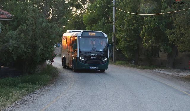 Çivril’de yıllardır beklenen minibüs seferleri başladı!
