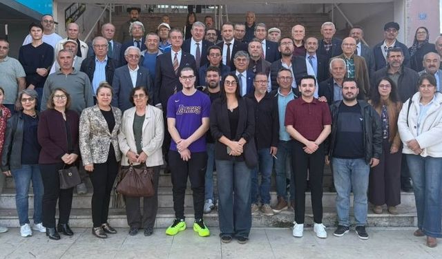 ADD Çivril’de 'Atatürk Cumhuriyeti' Konferansı  Düzenledi